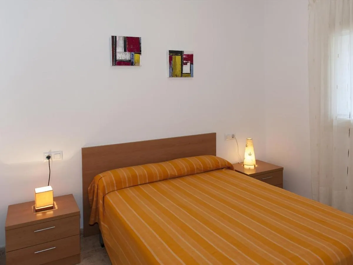 Apartamento Con Terraza, Parking Y Jardin, A 300M De La Playa - Es-228-40 Llançà