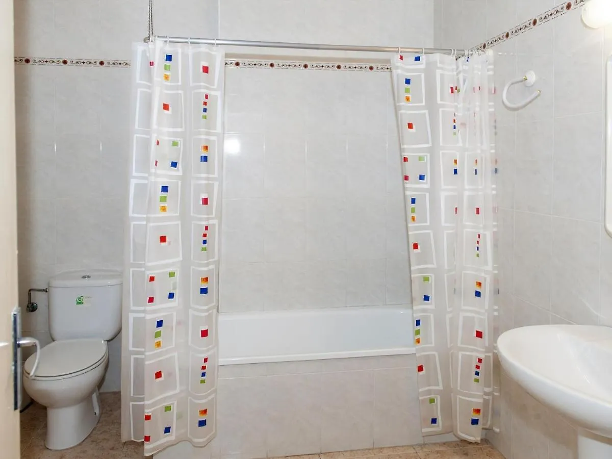Appartamento Apartamento Con Terraza, Parking Y Jardin, A 300M De La Playa - Es-228-40 Llança